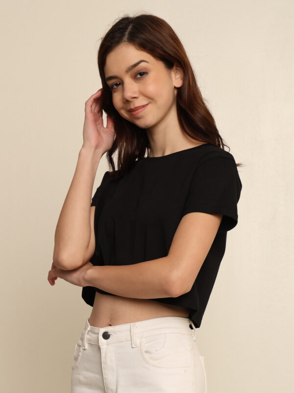 Absqura Solid Women Black Crop Top