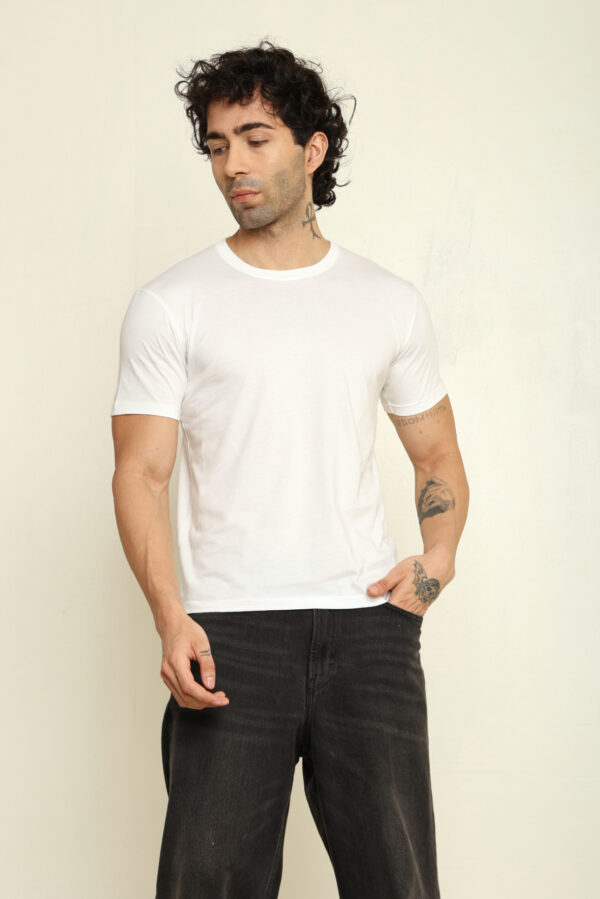 Absqura Solid Men White T-Shirt