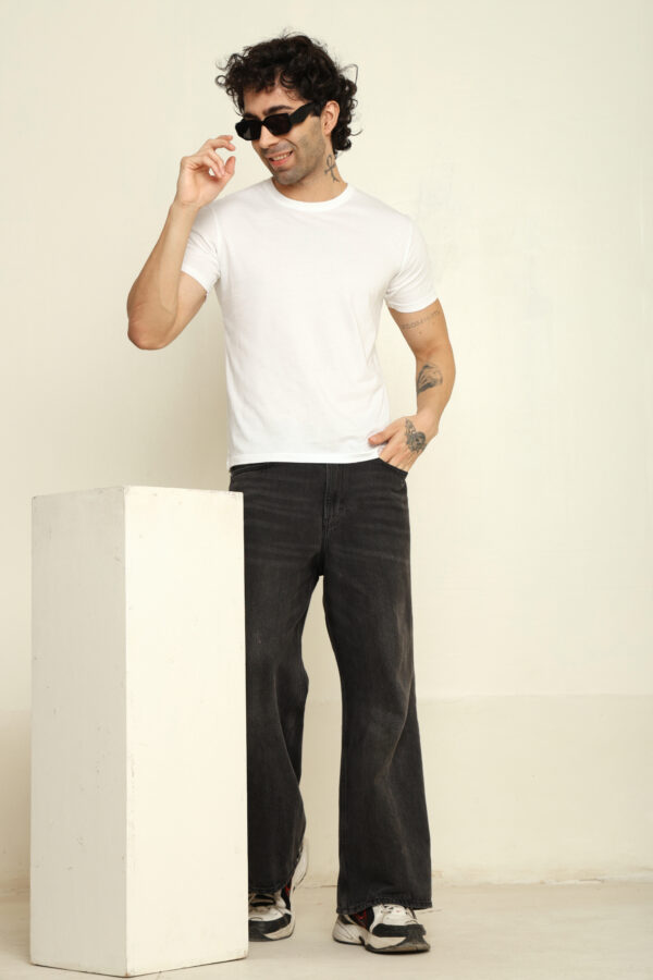 Absqura Solid Men White T-Shirt