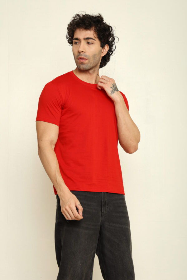 Absqura Solid Men Red T-Shirt