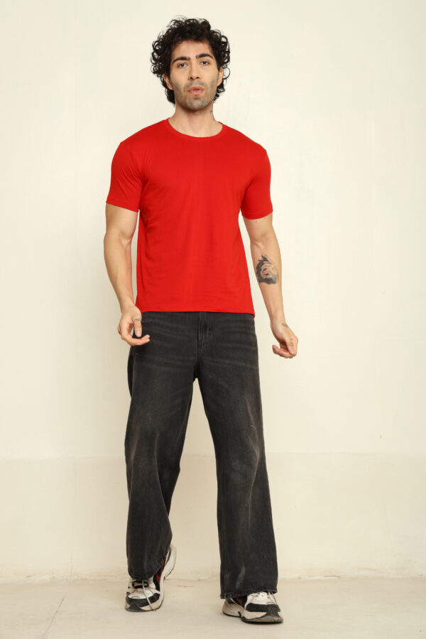 Absqura Solid Men Red T-Shirt