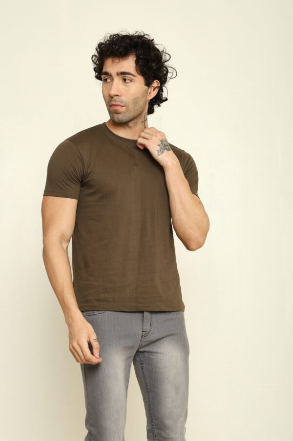 Absqura Solid Men Olive Green T-Shirt