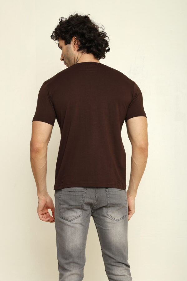 Absqura Solid Men Coffe Brown T-Shirt