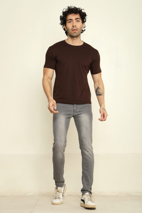 Absqura Solid Men Coffe Brown T-Shirt